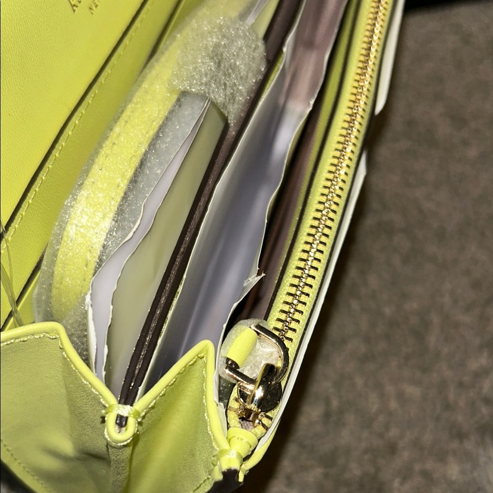 Kate Spade Lemon Yellow Crossbody Bag - Picture 12 of 16